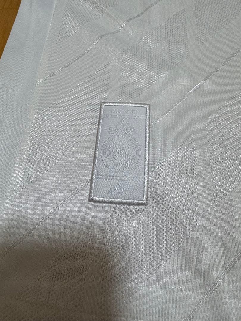 [新品、未使用]レアルマドリード　ロナウド 7番 長袖 ユニフォーム 17/18