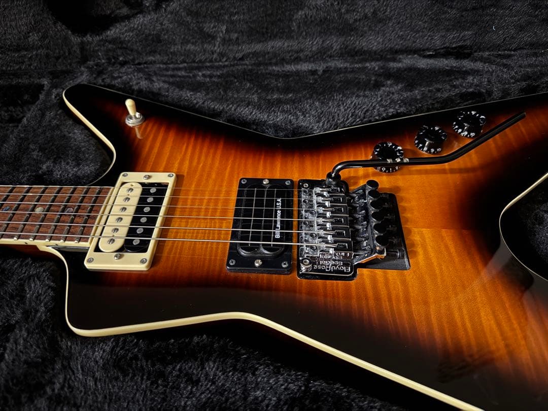 ギター DEAN ML79 FLOYD Trans Brazilia