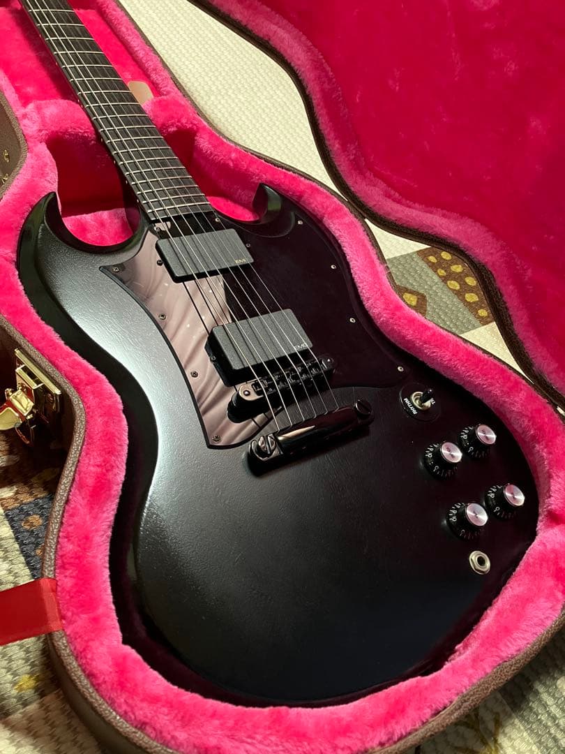 gibson sg gothicⅡ EMG搭載　かなり美品