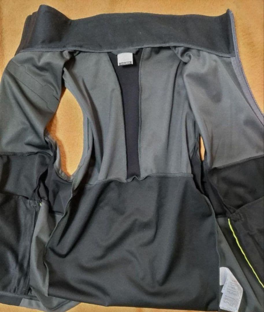新品タグ付き Phenix Soft Shell Vest フェニックスベスト