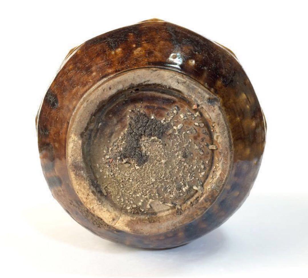 李朝飴釉面取壺　大壺　(李朝後期)