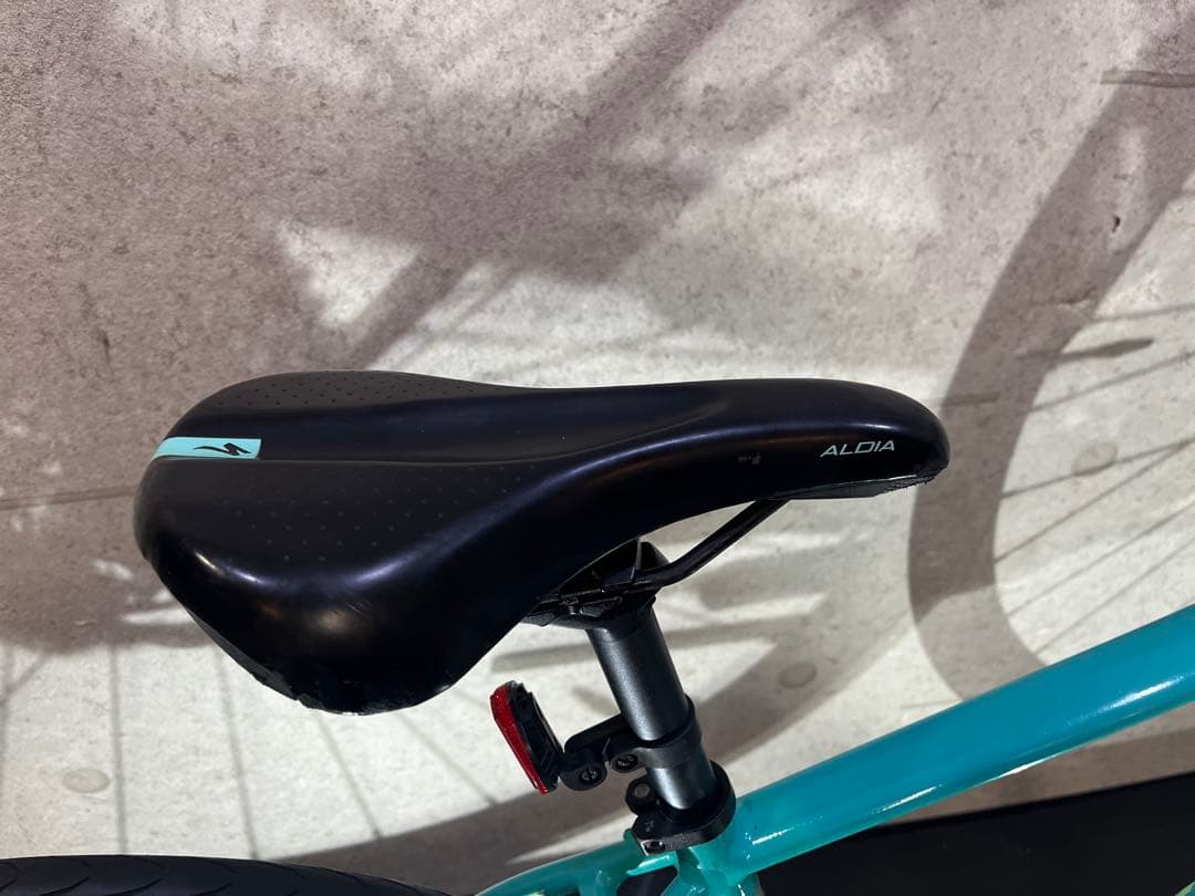 スペシャライズド　specialized SIRRUS M 油圧ディスク