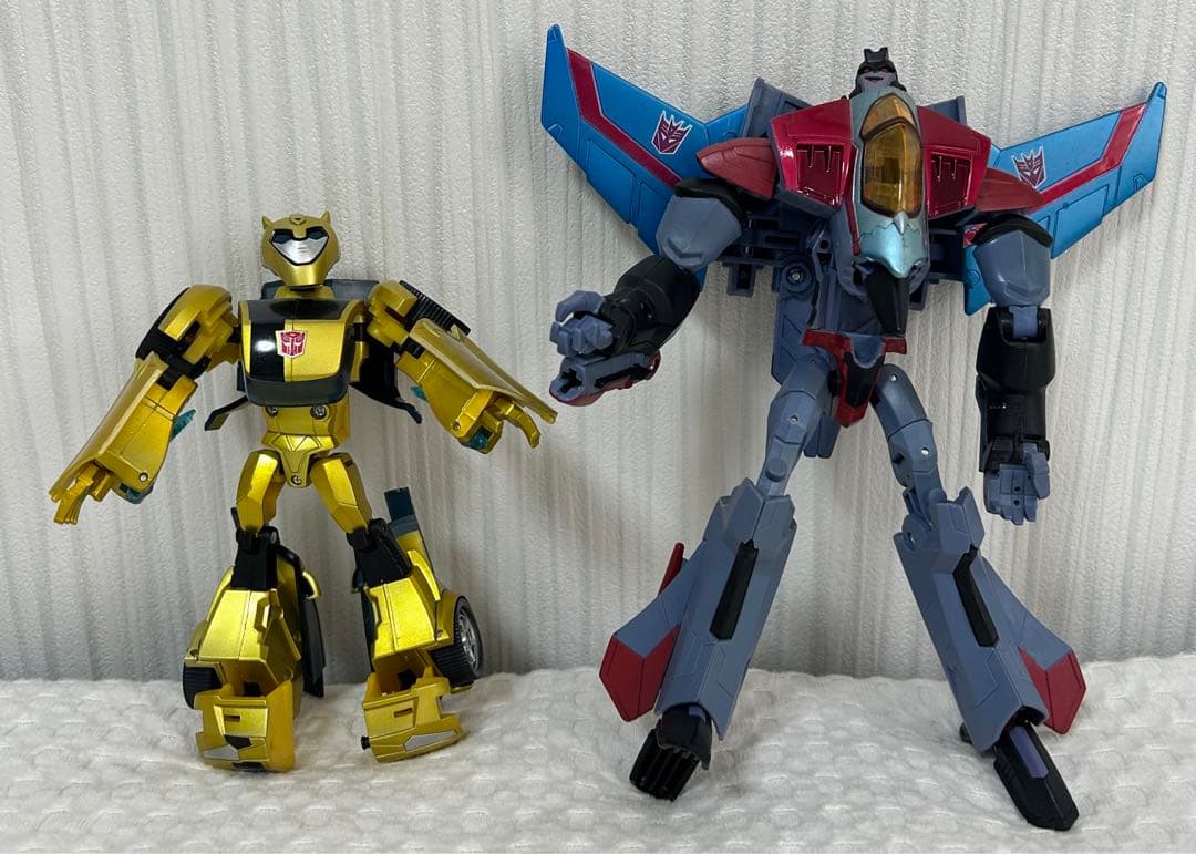 トランスフォーマーアニメイテッド音速の対決　バンブルビー　スタースクリーム