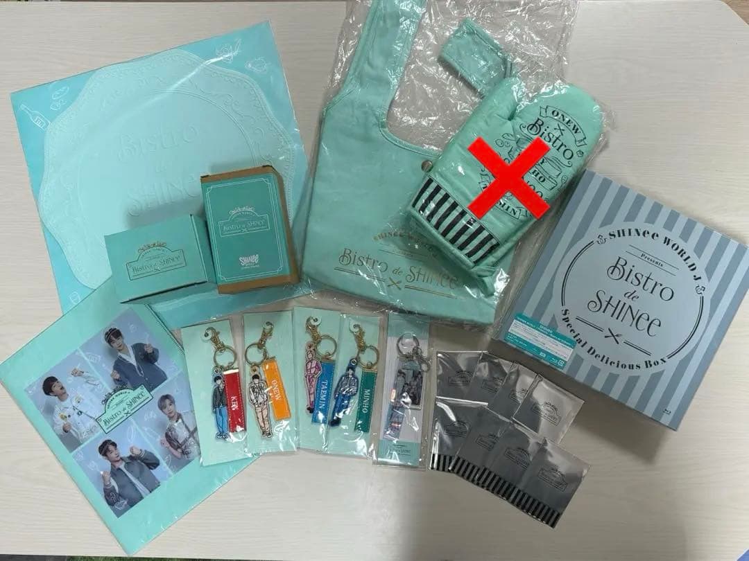 SHINee Bistro Blu-ray FC限定グッズ　まとめ売り　セット