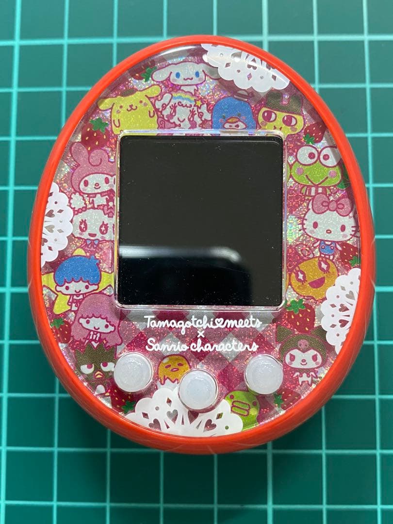 たまごっちみーつ サンリオキャラクターズ　レッド