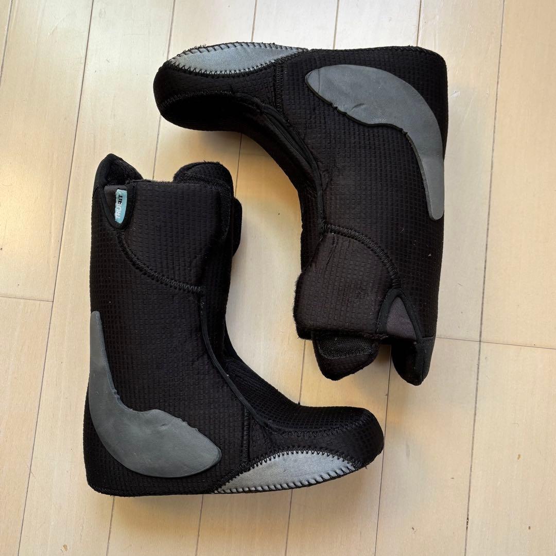 スノーボード BURTON EMERALD ASIAN FIT SIZE 23