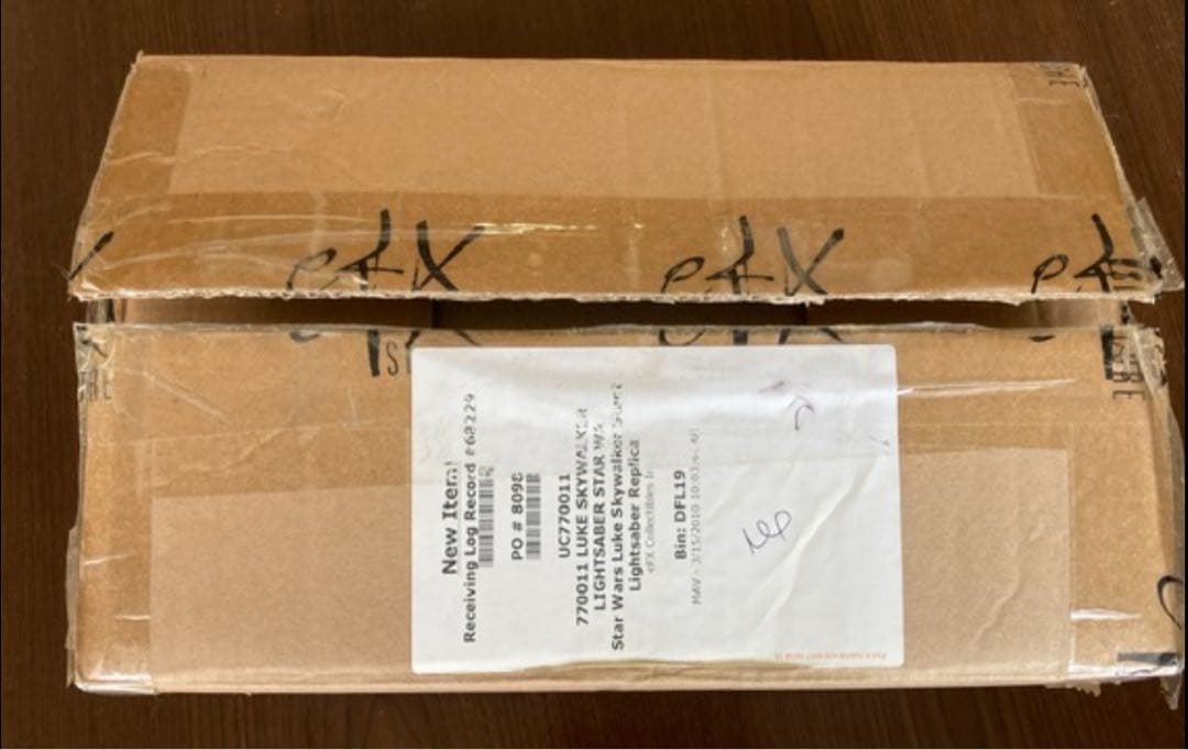 efx社　ルーク・スカイウォーカー EP6版V2スタントライトセーバー（樹脂製）