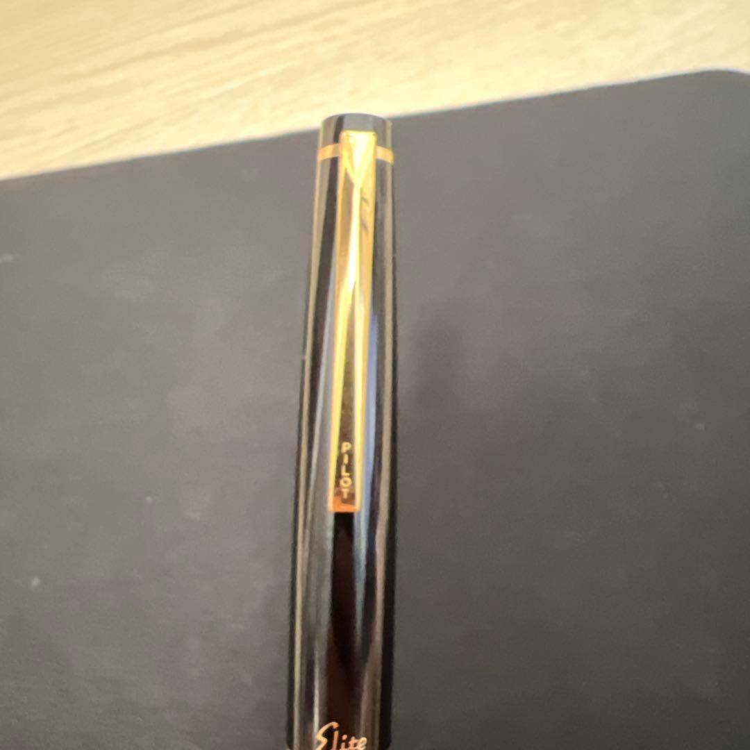 パイロット エリート95S（ブラック／Fニブ）