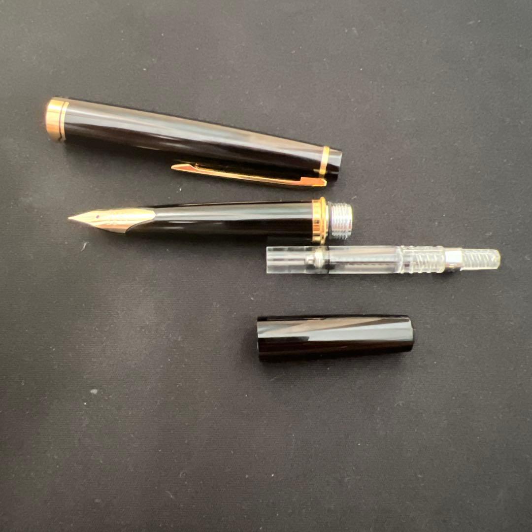 パイロット エリート95S（ブラック／Fニブ）