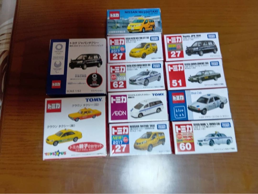 【11台セット】トミカ　赤箱　タクシー