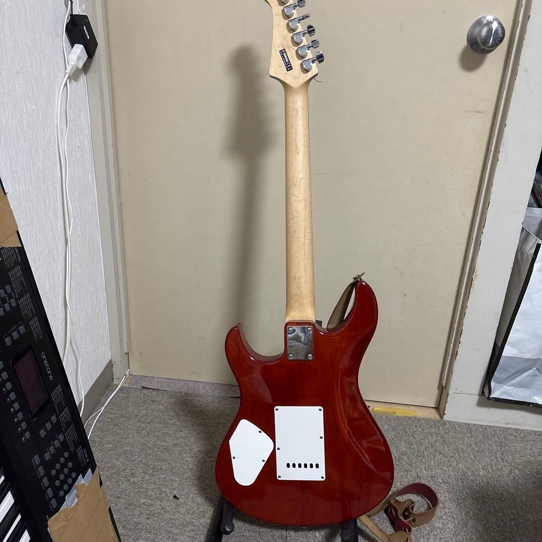 YAMAHA パシフィカ PAC212VFM