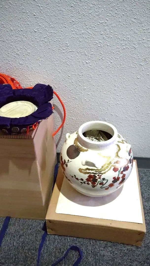 茶道具、飾壺、仁清写、月に梅、陶六作、まお8番