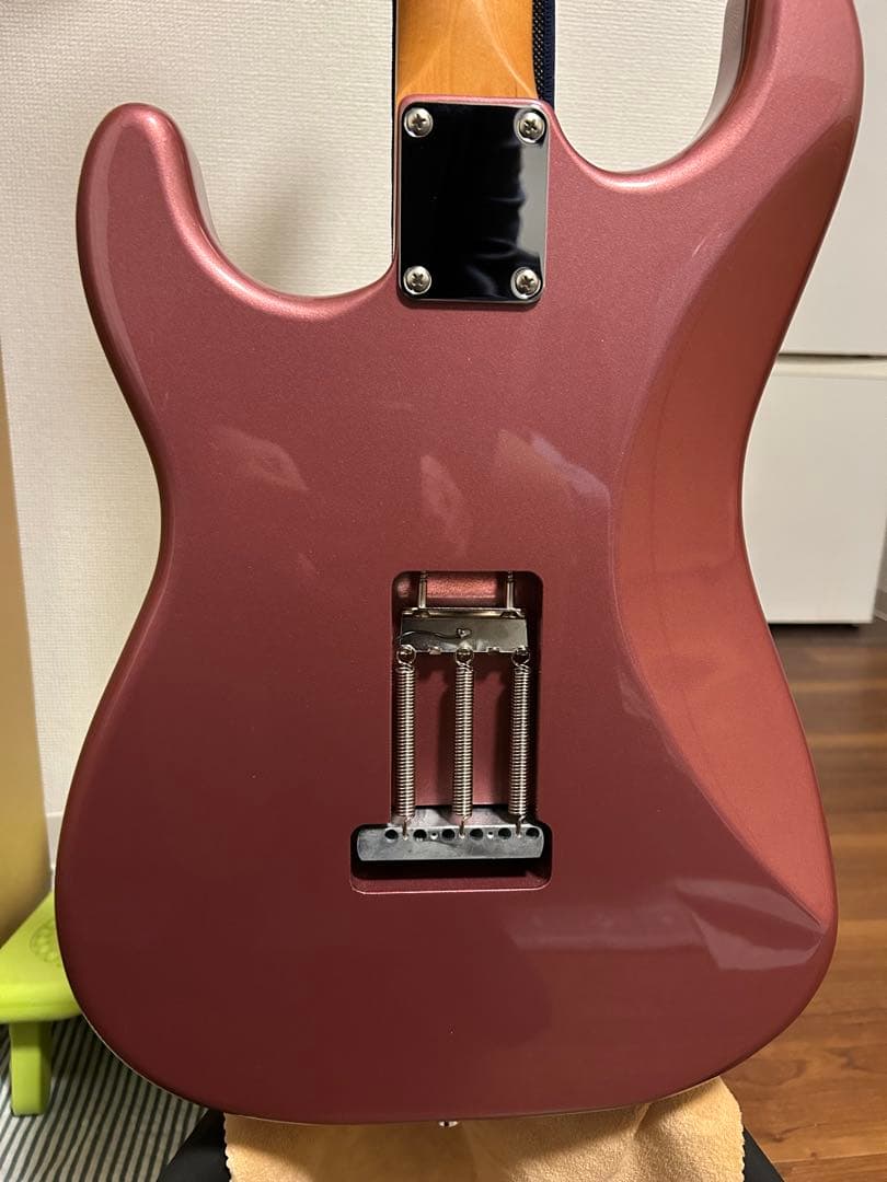 Fender Stratocasterチャーモデル