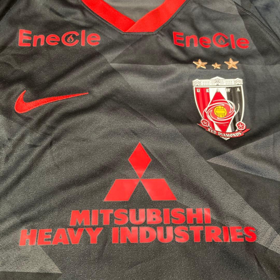 2020浦和レッズ 3rdユニフォーム 山中選手 6番