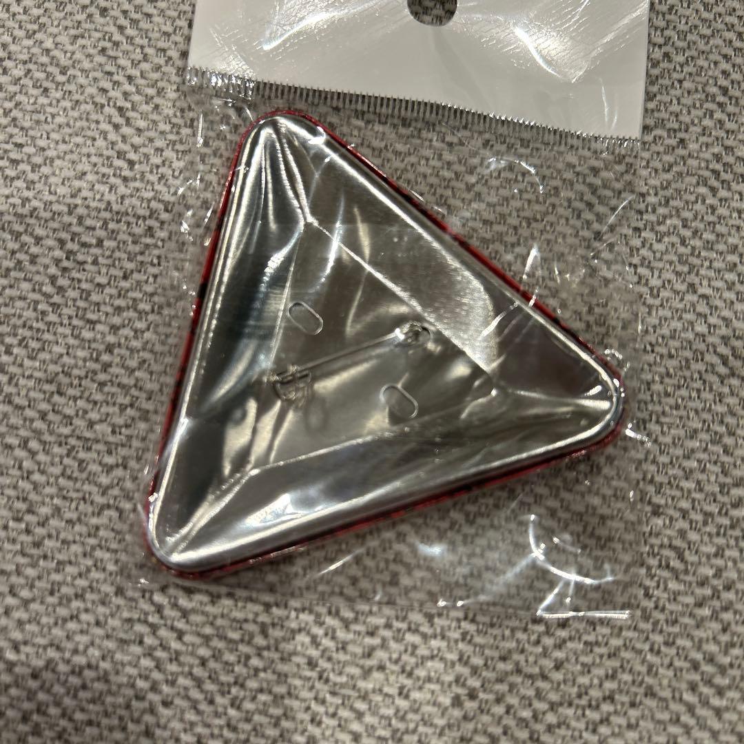 ワンピース　トンガリ　バースデイ缶バッジ　コアラ　バースデー