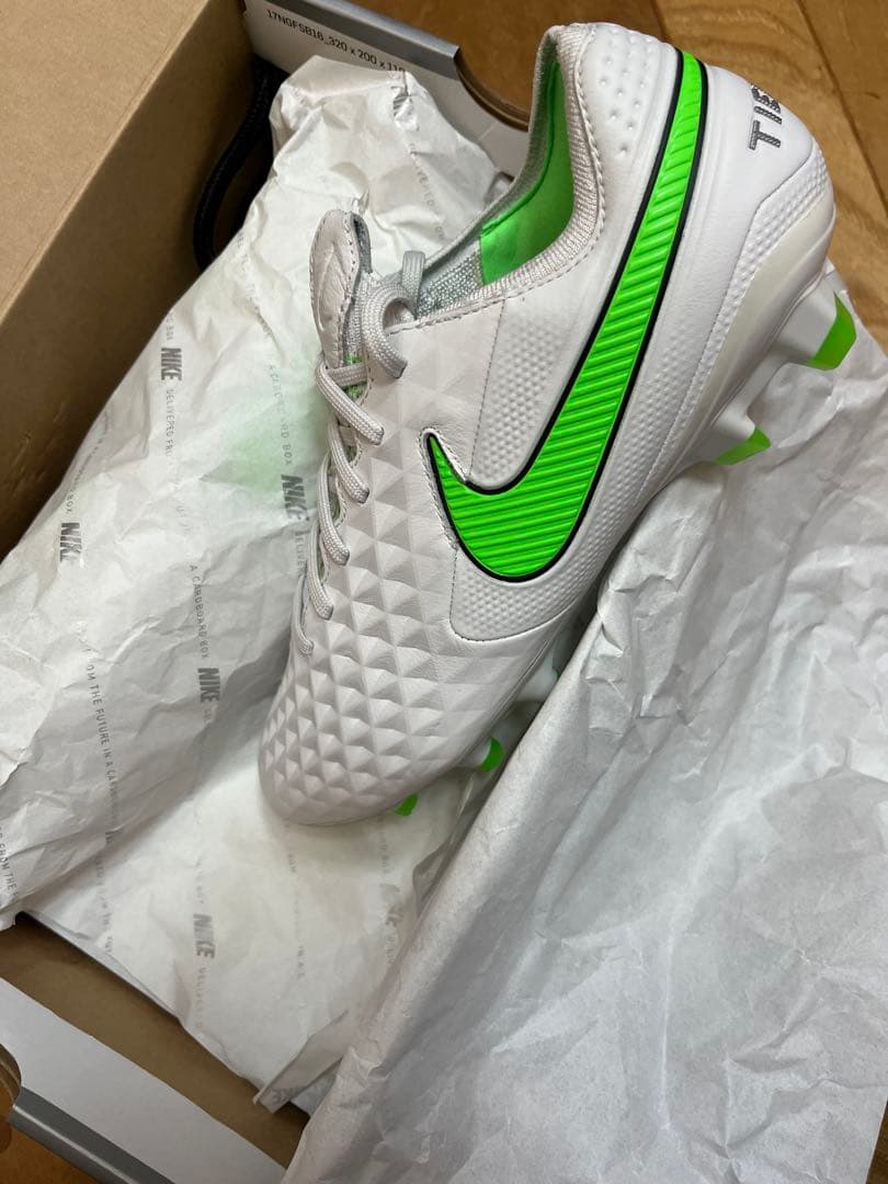 新品　廃盤品　ナイキ　ティエンポ　レジェンド 8エリート FG 25.5cm