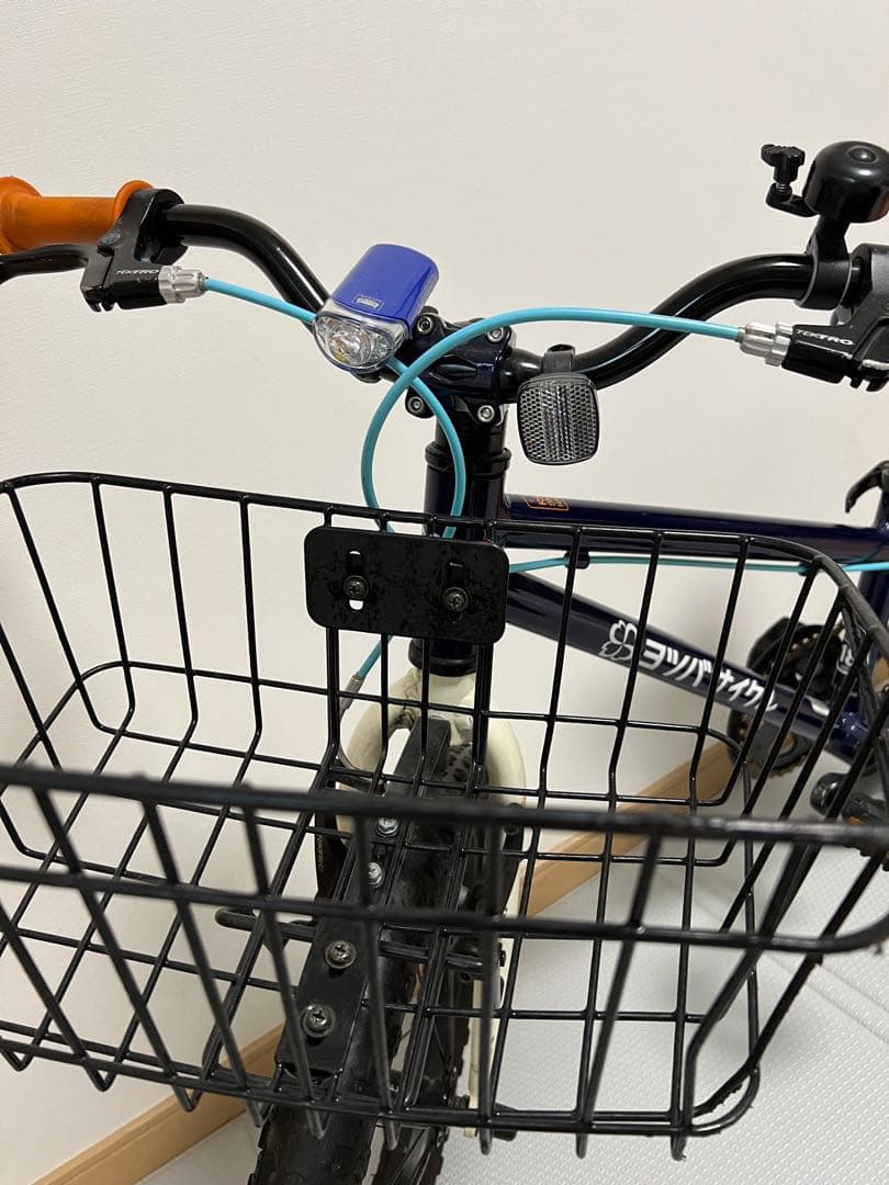 ヨツバサイクル　18インチ　キャプテンネイビー　前カゴ付き