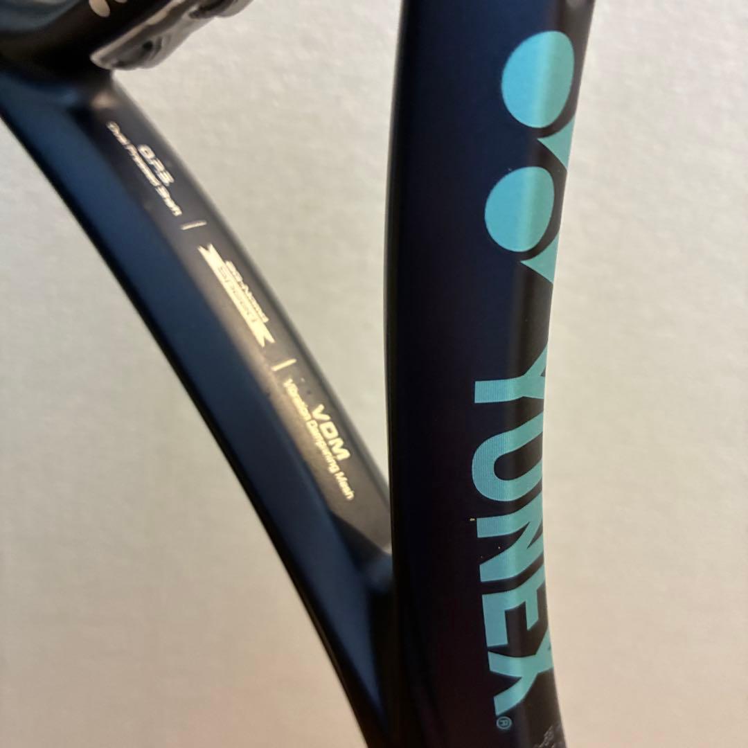 ❤️美品❤️　YONEX　ヨネックス　EZONE 105 グリップ１