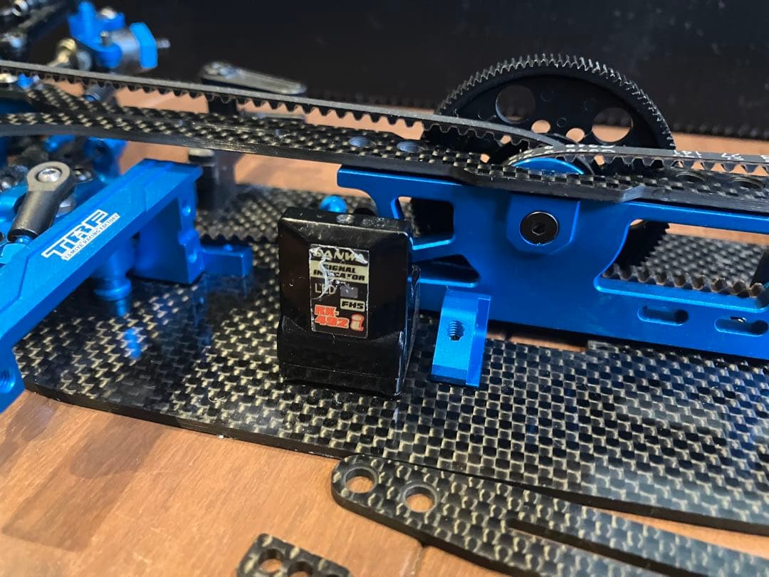 タミヤ　TRF421 受信機付き