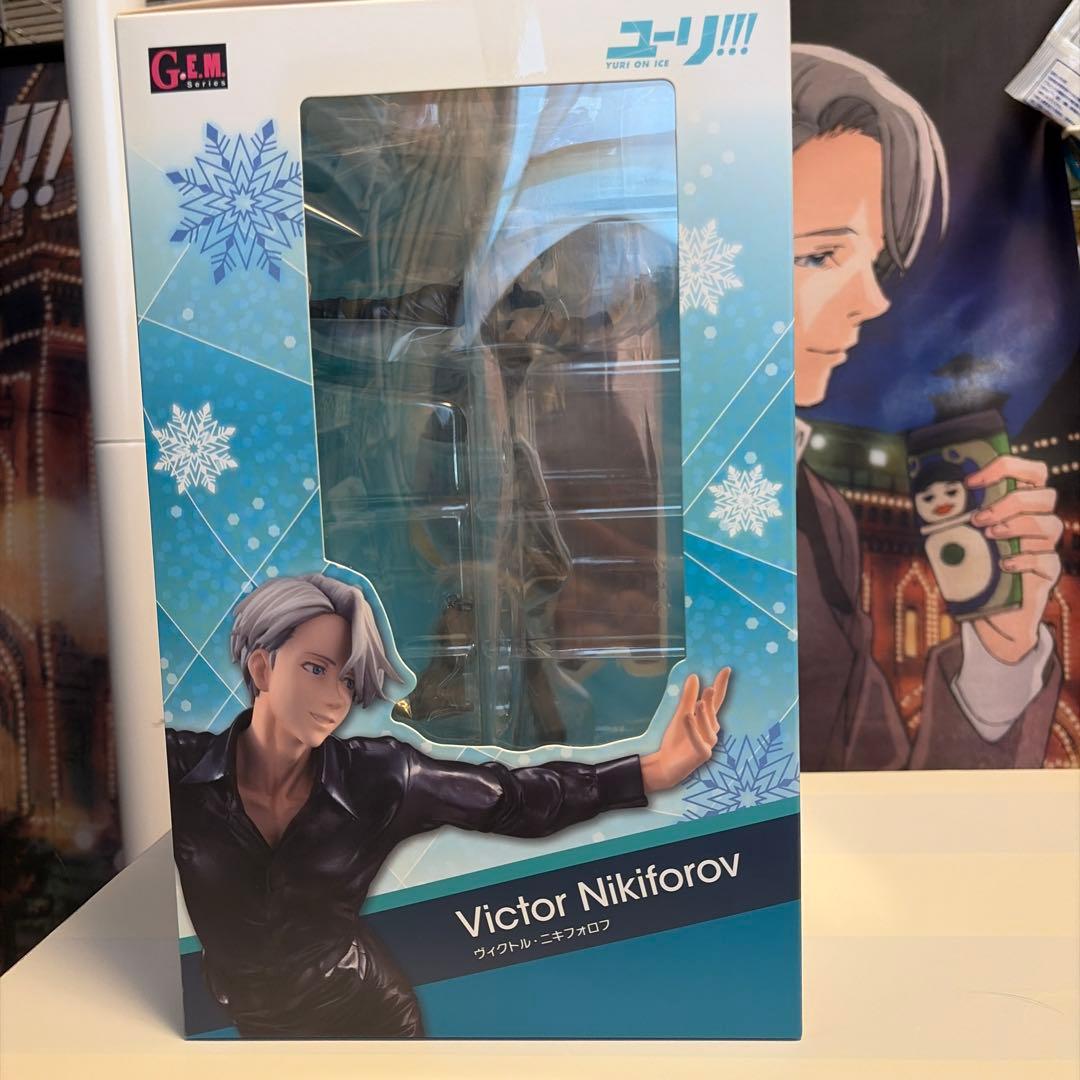 ゆ*う様 ユーリ!!! on ICE ヴィクトル フィギュア
