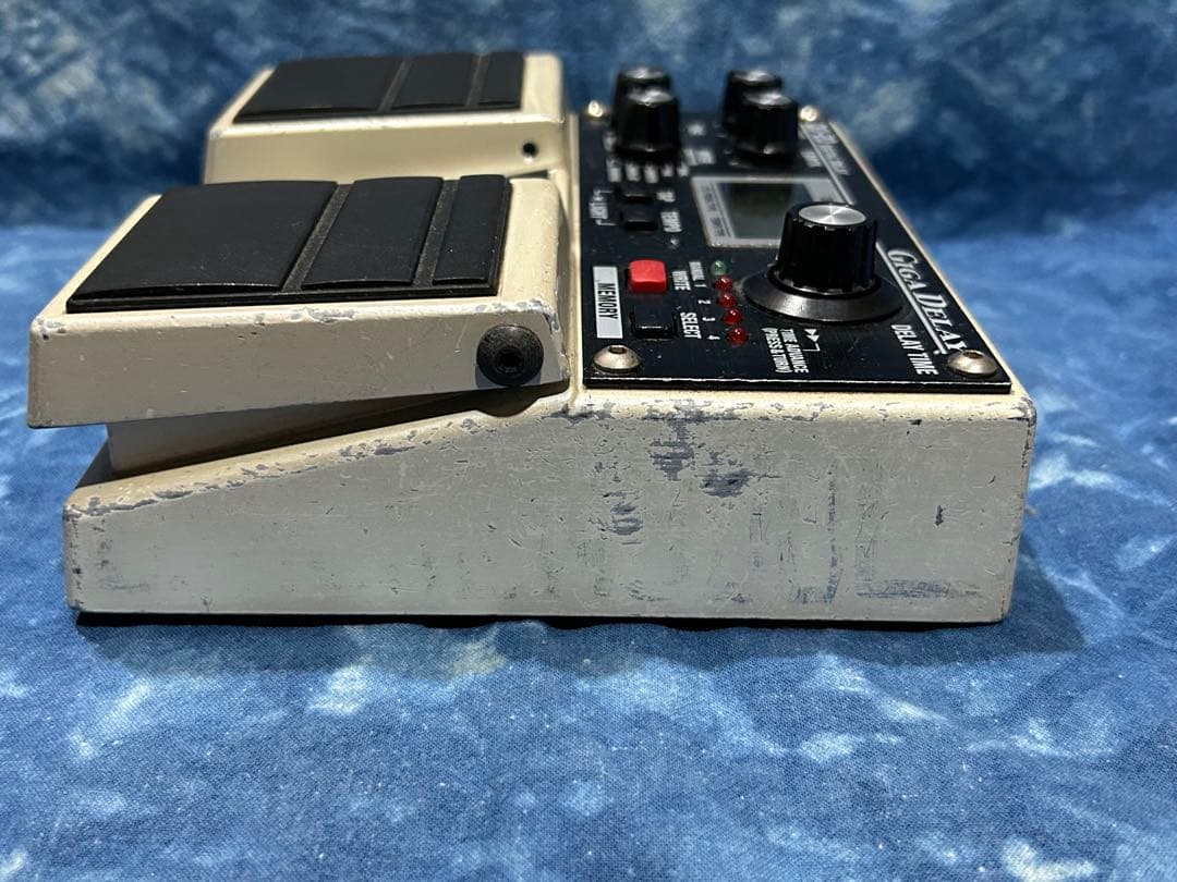 ギター DD-20 DIGITAL DELAY (BOSS)