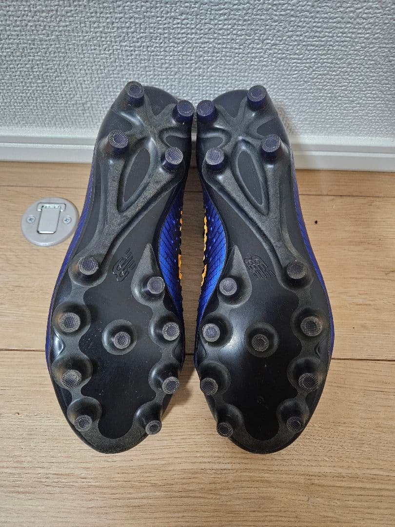 ニューバランス テケラV4 25cm ウィズ2E