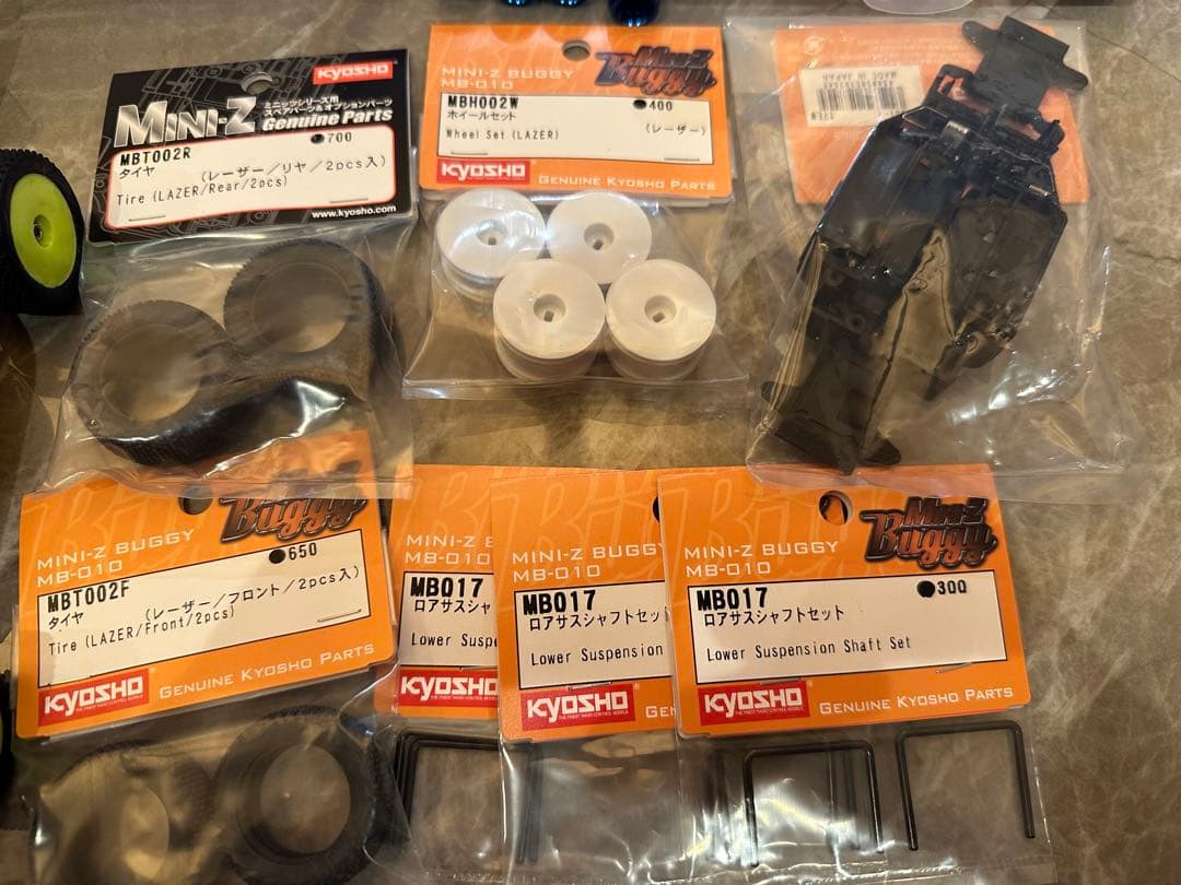 京商ミニッツバギー　インファーノ