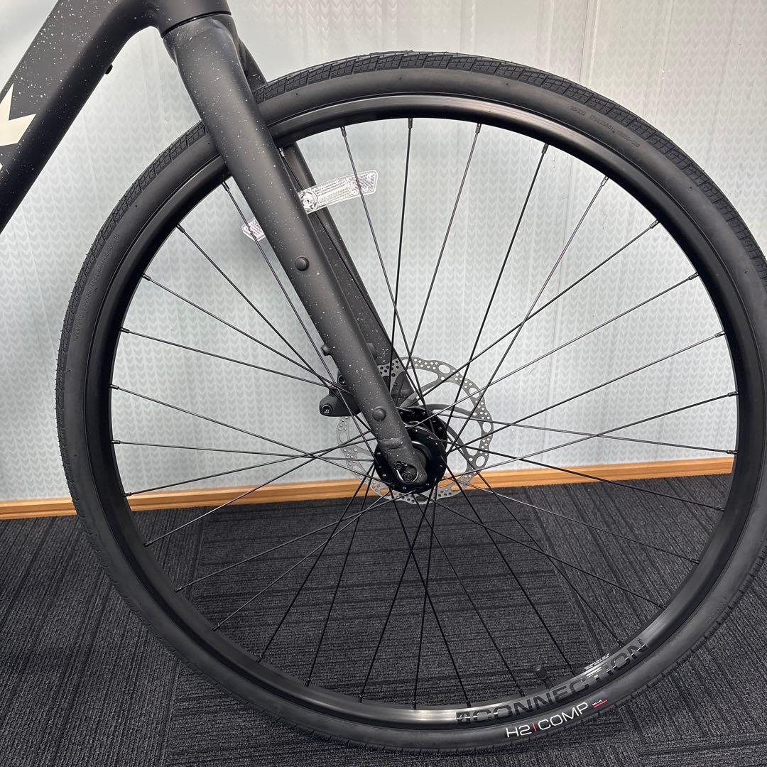 TREK クロスバイク マットブラック FX2新車。1月末迄出品！