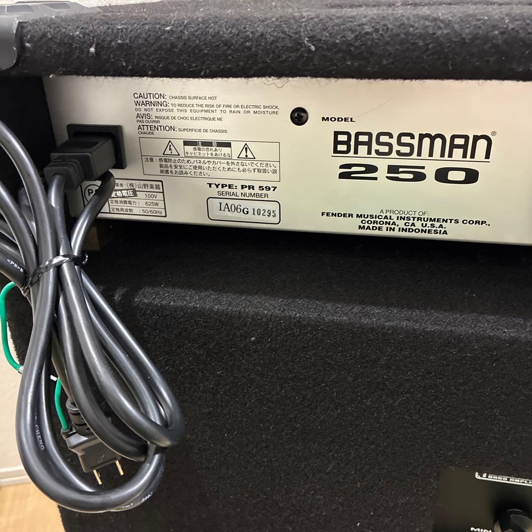 希少　フェンダー Fender USA ベースアンプ BASSMAN 250