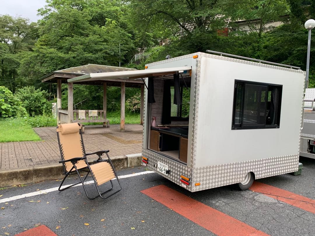 キャンピングシェル　事務所　秘密基地　子供の 勉強部屋などに