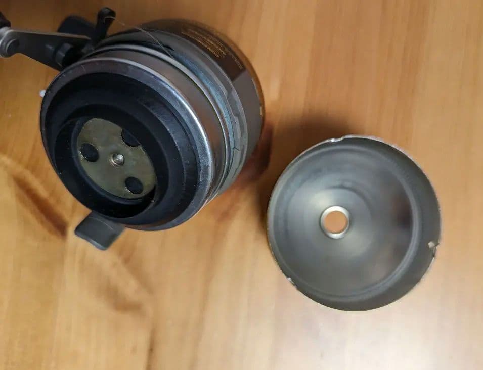 ゼブコ　クローズドフェイスリール