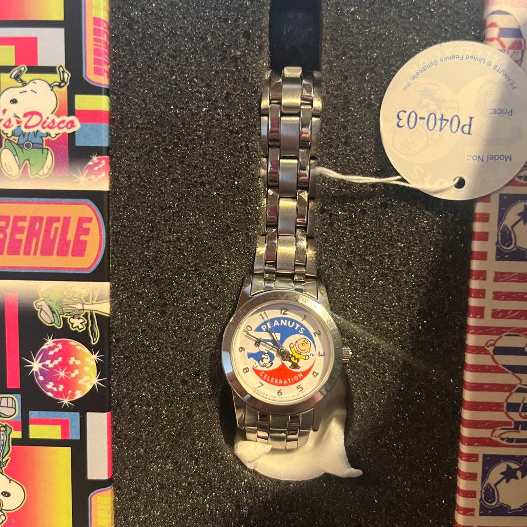 PEANUTS スヌーピー 50周年　限定版ウオッチ