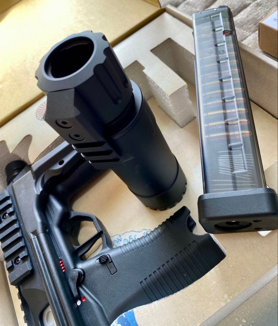 丸山製作所　MP9 ガスガン