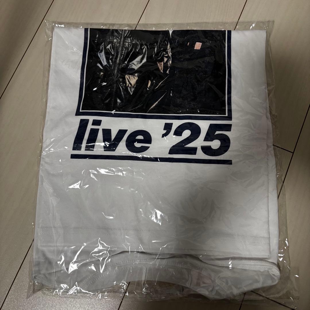 oasis live '25 Tシャツ UKデザイン