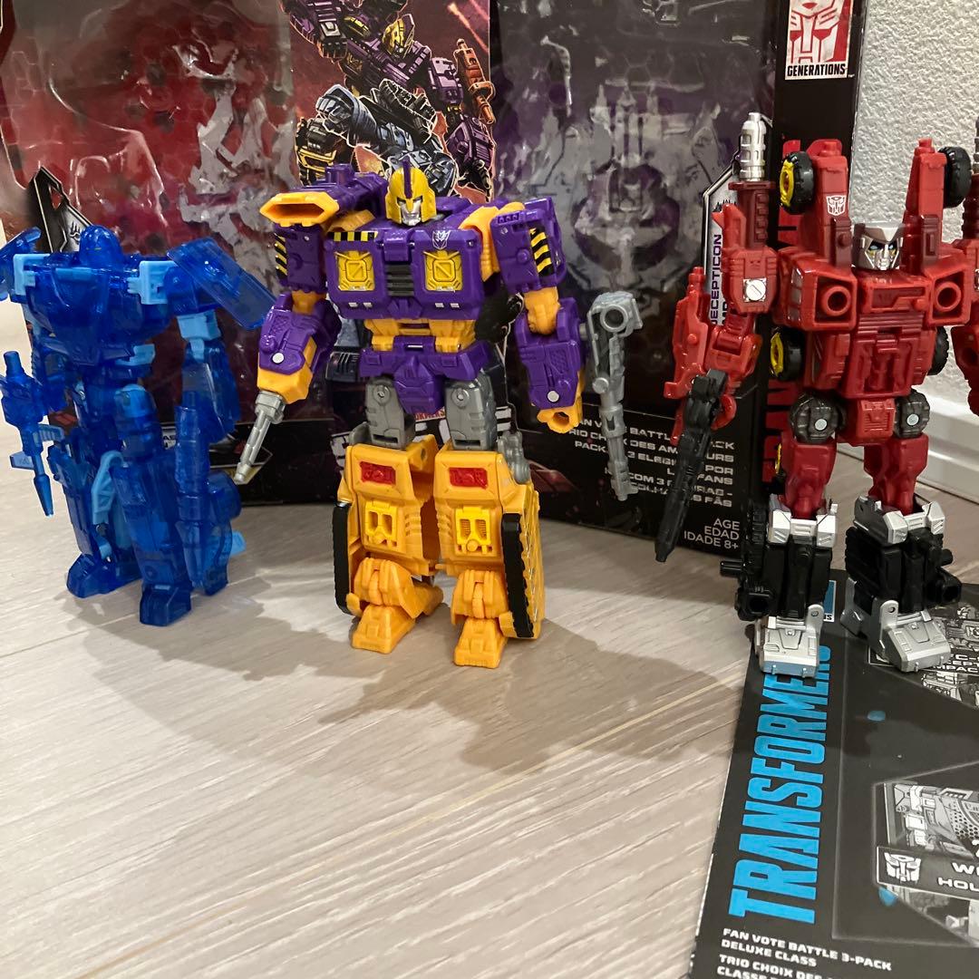 トランスフォーマー　シージ　インパクター　ミラージュ　ファンボートバトル3パック