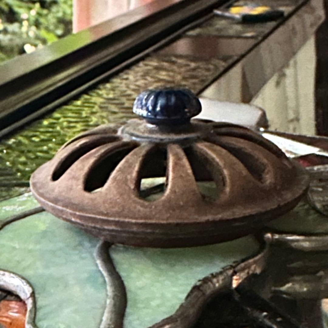 2125様感謝‼️老舗様愛蔵品‼️古九谷名品‼️賢人牡丹三つ足香炉　在銘　合桐箱箱入