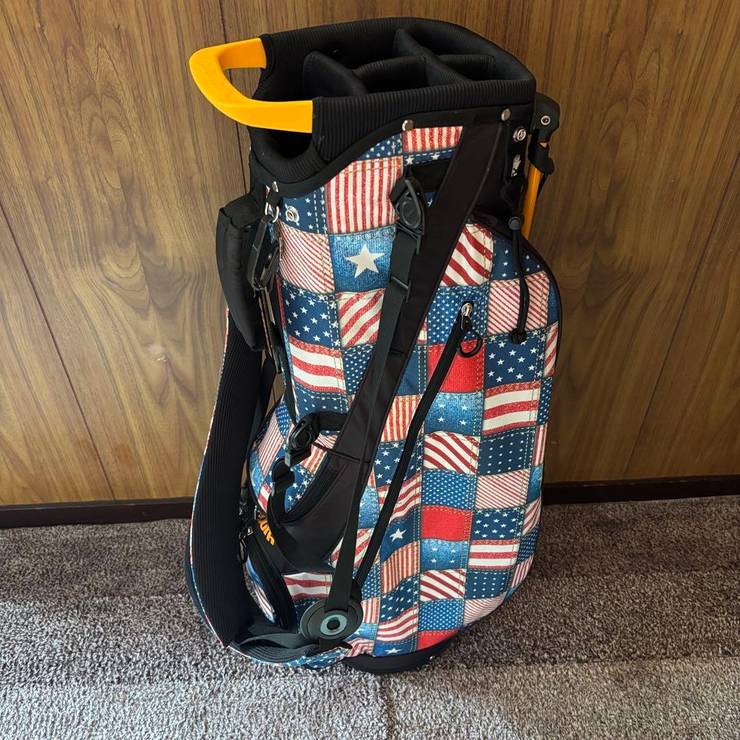 ラウドマウス スタンド式キャディバッグ 2025年モデル