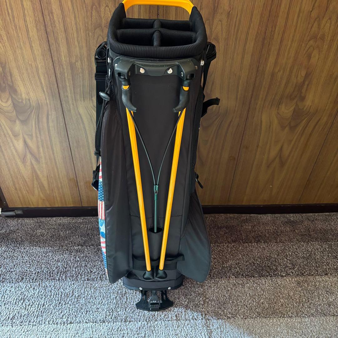 ラウドマウス スタンド式キャディバッグ 2025年モデル