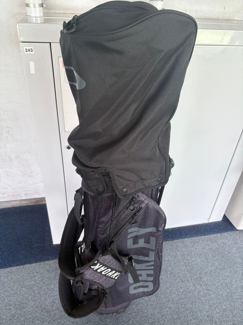 オークリー OAKLEY ゴルフ スタンド式 キャディバッグ