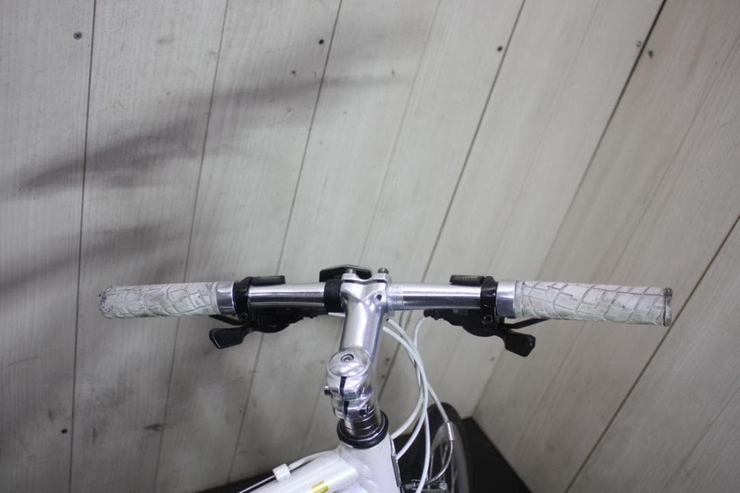 FUJI ABSOLUTE S 700C アルミ 24速 380mm クロス