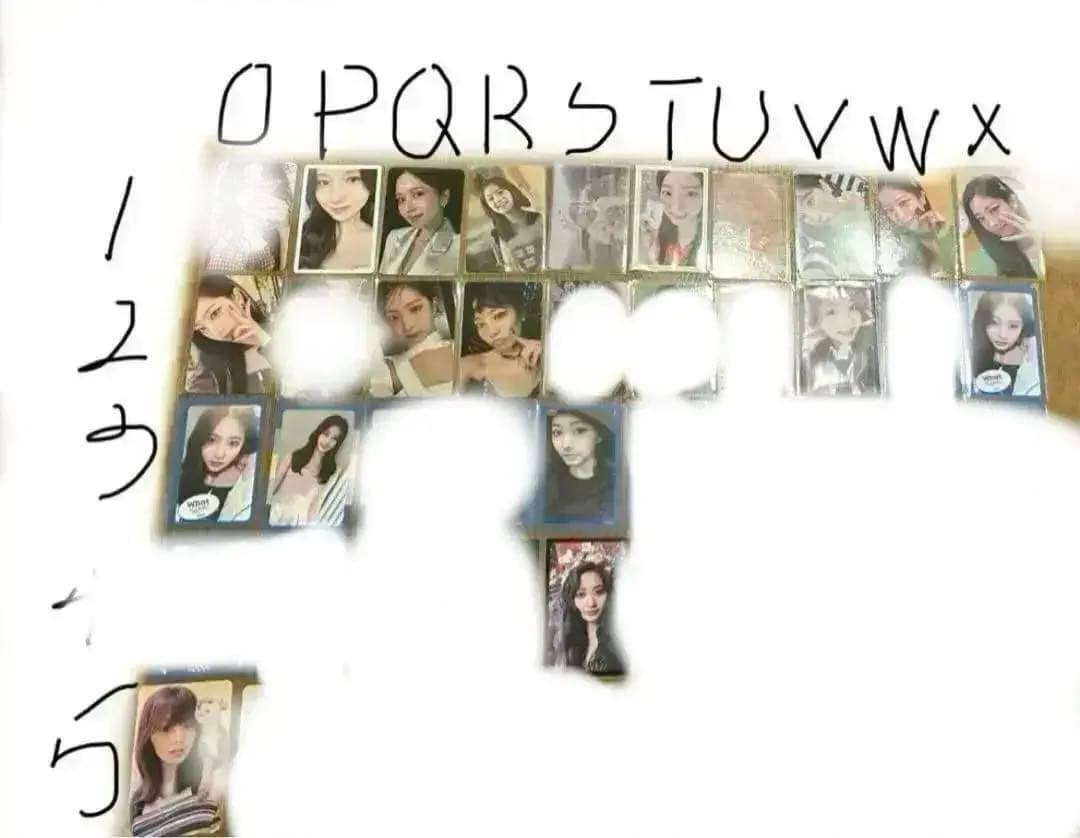 TWICE　まとめ売り　アルバム　アクスタ　ガチャ　缶バッチ　ペンライト　トレカ