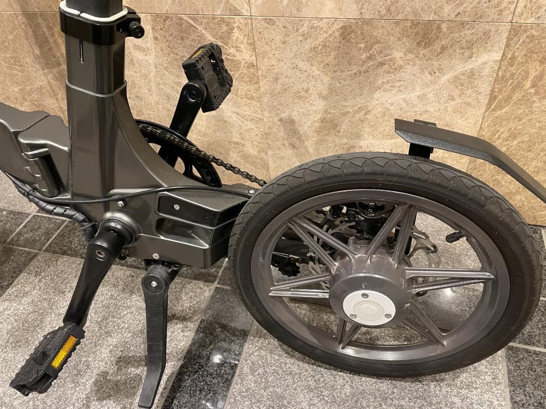 UNITED CITY BIKES THE ONE -折りたためます-手渡しのみ