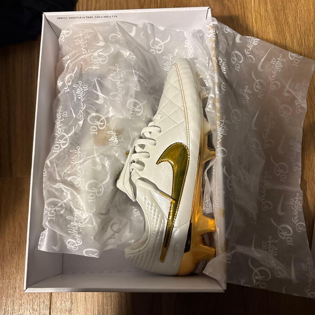 NIKE ナイキ ティエンポ ロナウジーニョ サッカー スパイク