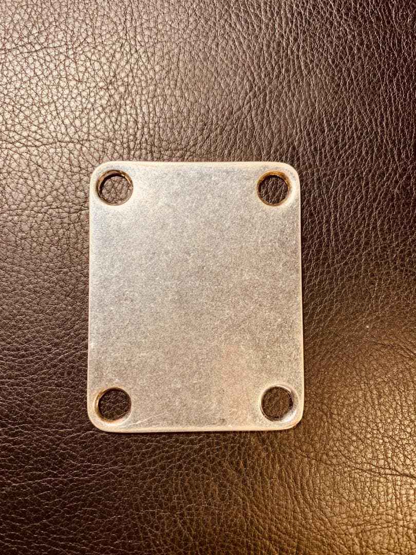 ギター fender mex roadworn 56`srelic neck plate