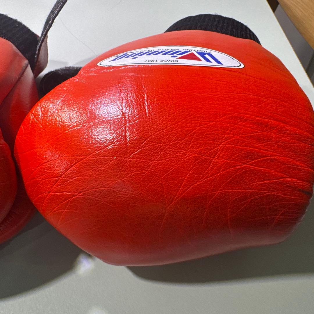 Winning ボクシンググローブ 8oz レッド