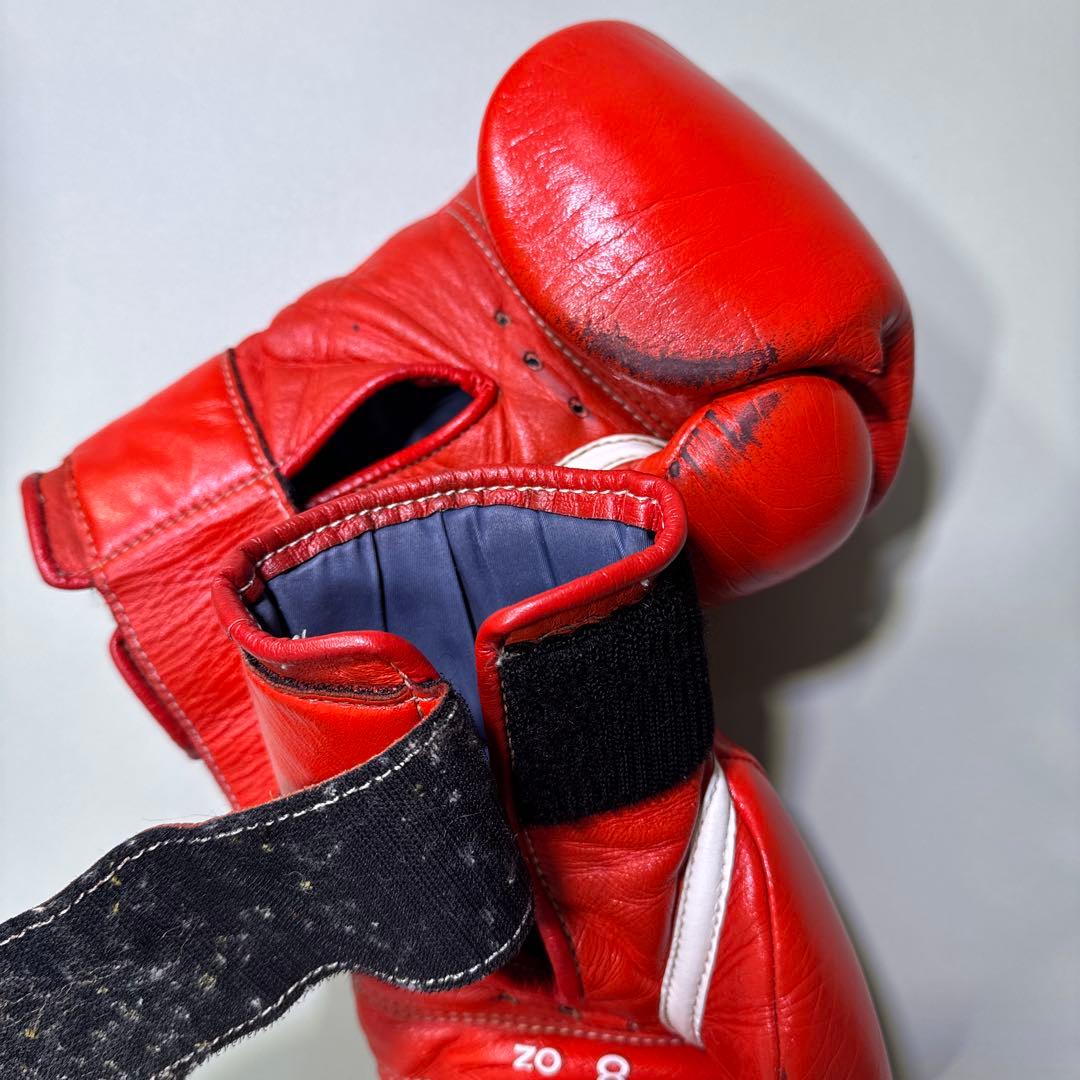 Winning ボクシンググローブ 8oz レッド