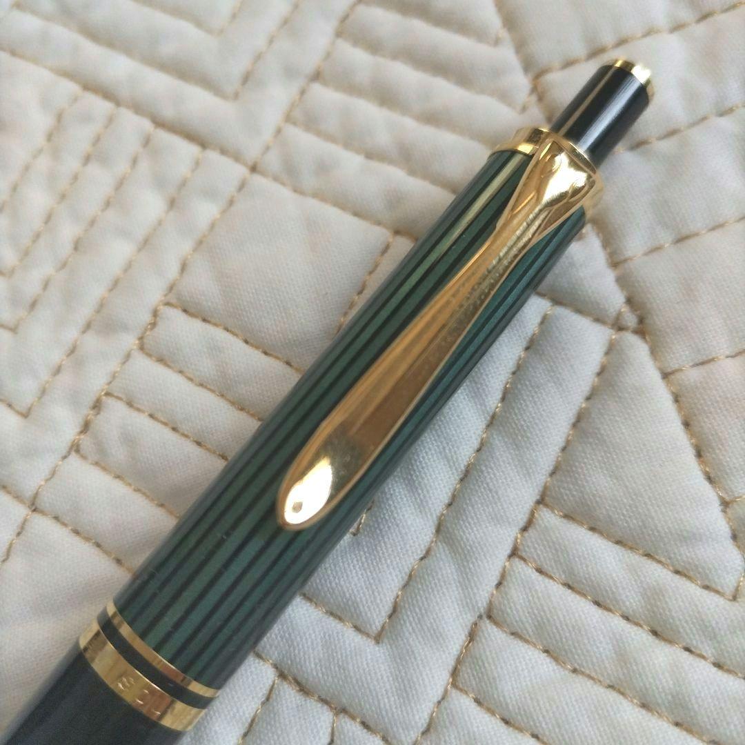 ペリカンPelikanメカニカルペンシルスーベレーン グリーン縞 0.7