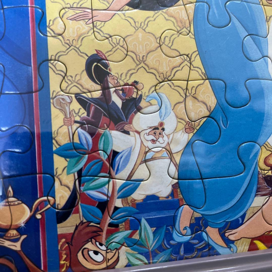 ディズニー　レトロ　アラジン　パズル