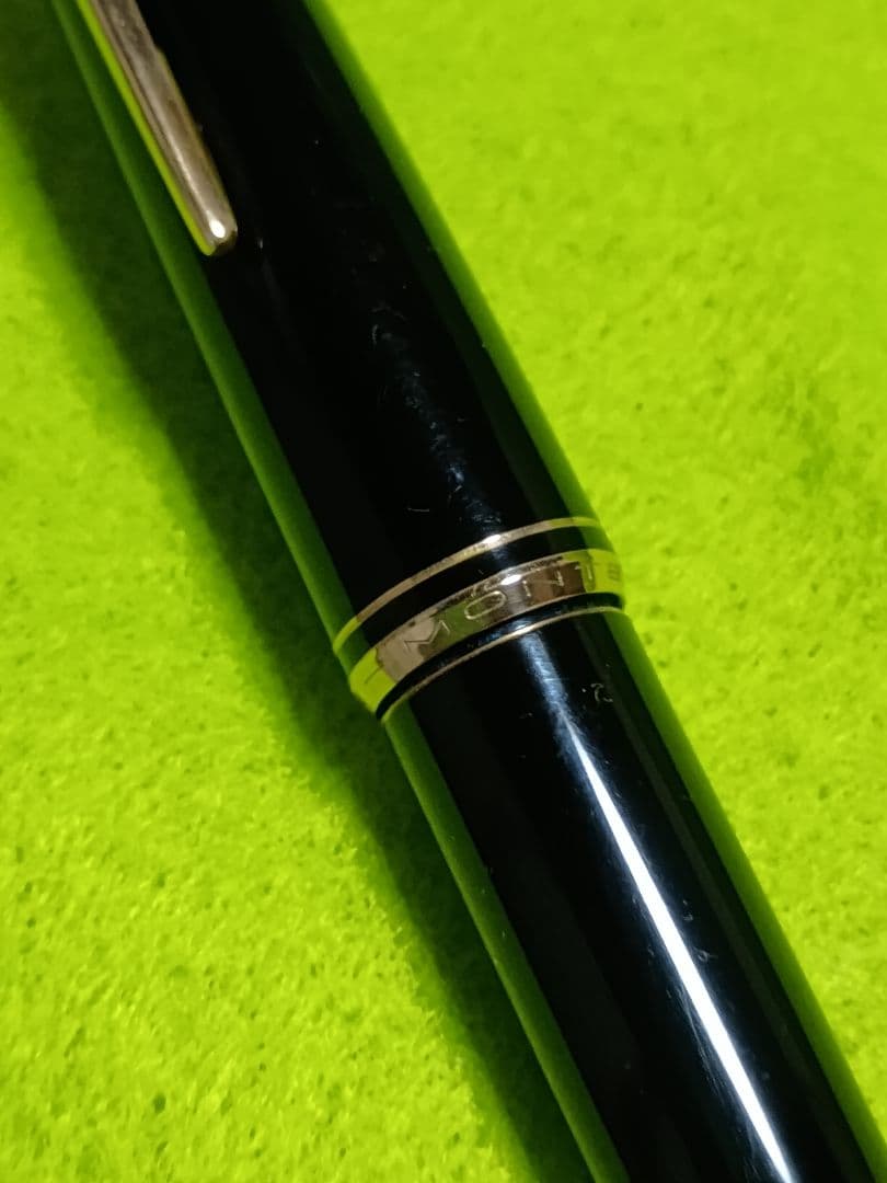 モンブラン万年筆　人気のNo22　　 ペン先　14K 585 ブラック＆ゴールド