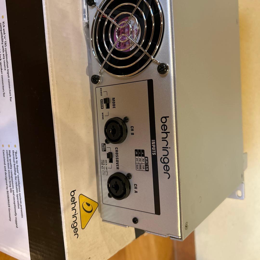 behringer iNUKE NU1000 パワーアンプ